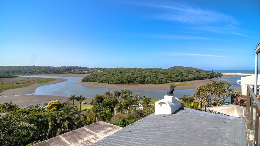 4 Bedroom Property for Sale in Bonza Bay Eastern Cape